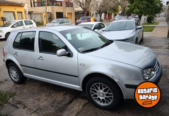 Autos - Volkswagen Golf 2005 Nafta 112000Km - En Venta