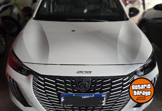 Autos - Peugeot 208 2025 Nafta 12000Km - En Venta