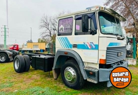 Camiones y Grúas - VENDO FIAT IVECO CON MOTOR MERCEDES-BENZ 1518 TURBO - En Venta