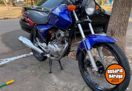 Motos - Honda Cg titan 150 2013 Nafta 333333Km - En Venta