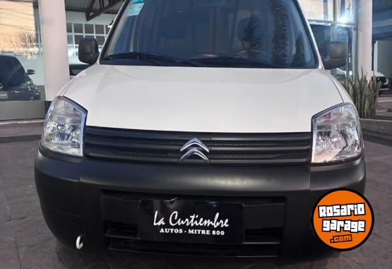Utilitarios - Citroen Berlingo Furgon HDI 2023 Diesel 30000Km - En Venta