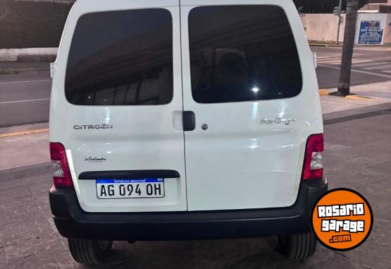 Utilitarios - Citroen Berlingo Furgon HDI 2023 Diesel 30000Km - En Venta