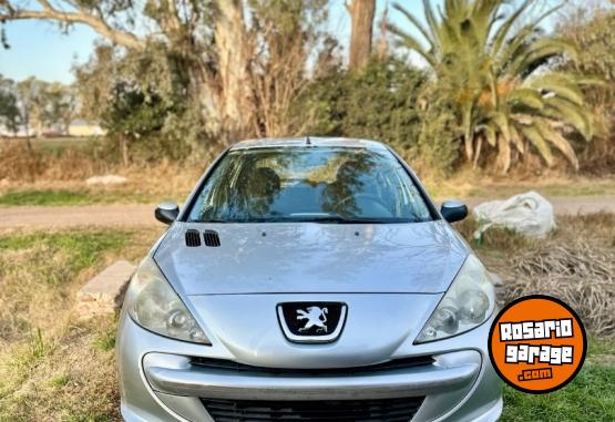 Autos - Peugeot 207 compact 2012 Nafta 137000Km - En Venta