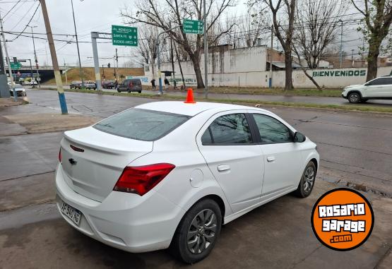 Autos - Chevrolet Onix 2022 Nafta 64000Km - En Venta