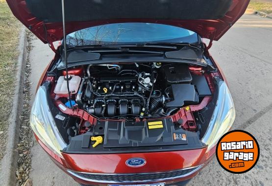 Autos - Ford Focus III SE 2.0 2016 Nafta 157000Km - En Venta