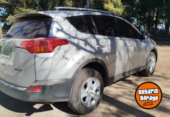 Camionetas - Toyota Rav4 4x2 Cvt 2014 Nafta 240000Km - En Venta