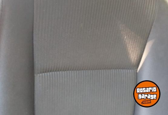 Camionetas - Toyota Rav4 4x2 Cvt 2014 Nafta 240000Km - En Venta