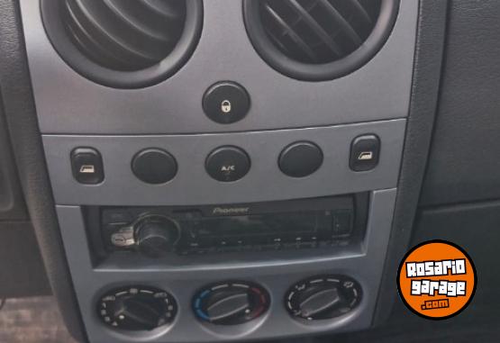Utilitarios - Citroen Berlingo 2023 Diesel 33000Km - En Venta