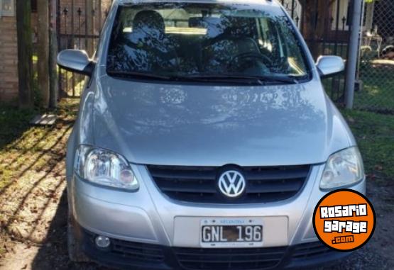 Autos - Volkswagen Suran highline 2007 Nafta 188000Km - En Venta