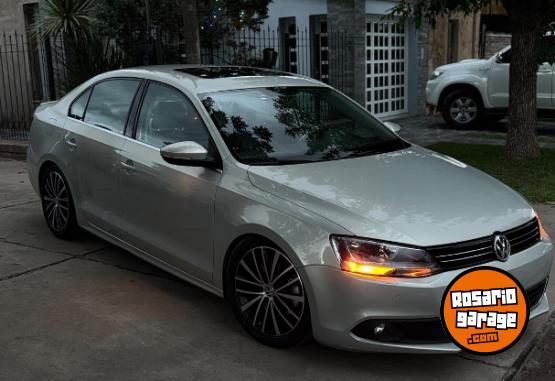 Autos - Volkswagen Vento 2011 Nafta 158800Km - En Venta