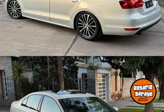 Autos - Volkswagen Vento 2011 Nafta 158800Km - En Venta