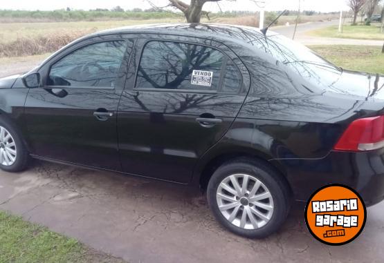 Autos - Volkswagen Voyage 1.6 Advance 2010 Nafta 165000Km - En Venta