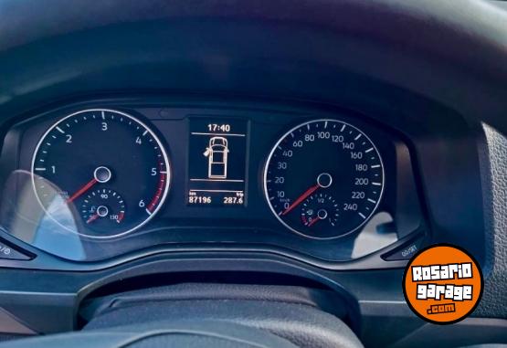 Camionetas - Volkswagen Amarok 2021 Diesel 80000Km - En Venta