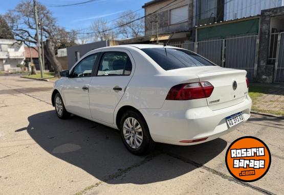 Autos - Volkswagen Voyage 1.6 2019 manual 2019 GNC 121000Km - En Venta