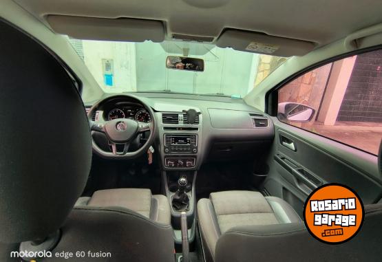 Autos - Volkswagen suran 2016 Nafta 80000Km - En Venta