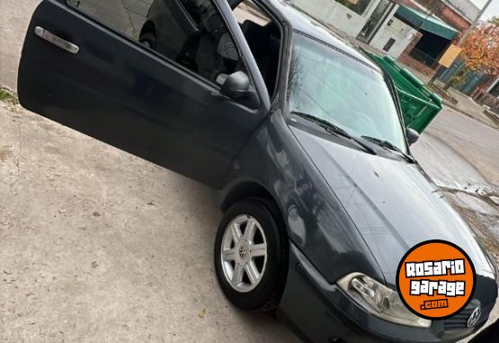 Autos - Volkswagen Gol 2005 Nafta 220000Km - En Venta