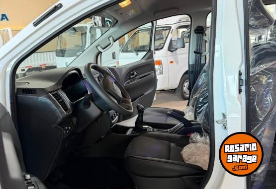 Utilitarios - Shineray SRM 2.0 136cv 7 PASAJEROS 2026 Nafta 0Km - En Venta