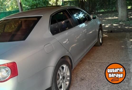 Autos - Volkswagen Vento 2010 Diesel 200000Km - En Venta