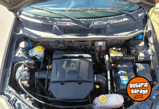 Camionetas - Fiat Strada Adventure 2012 GNC 296000Km - En Venta