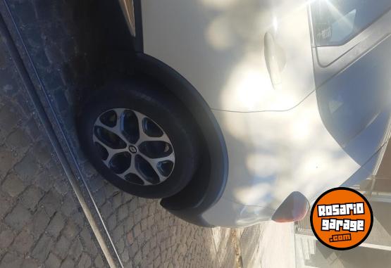 Autos - Renault Captur 2019 Intens 2019 Nafta 120000Km - En Venta