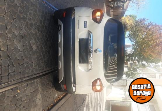 Autos - Renault Captur 2019 Intens 2019 Nafta 120000Km - En Venta