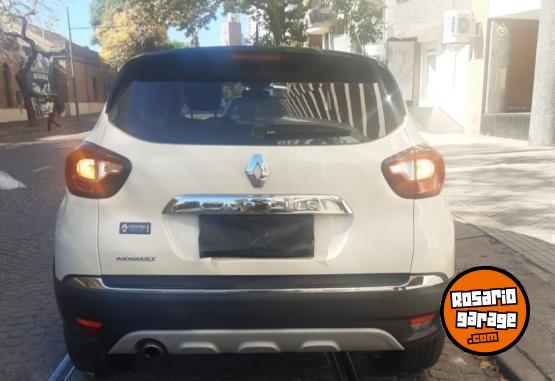 Autos - Renault Captur 2019 Intens 2019 Nafta 120000Km - En Venta