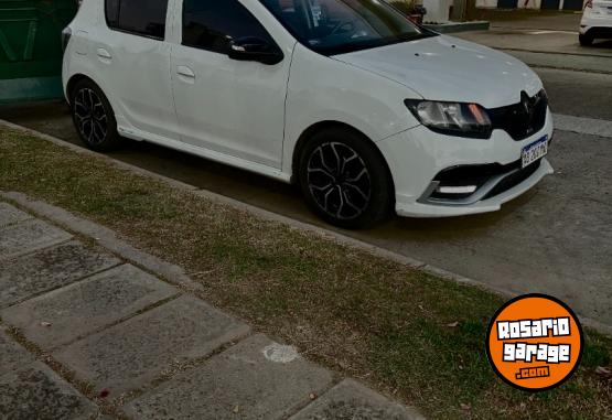 Autos - Renault sandero RS 2018 Nafta 118000Km - En Venta