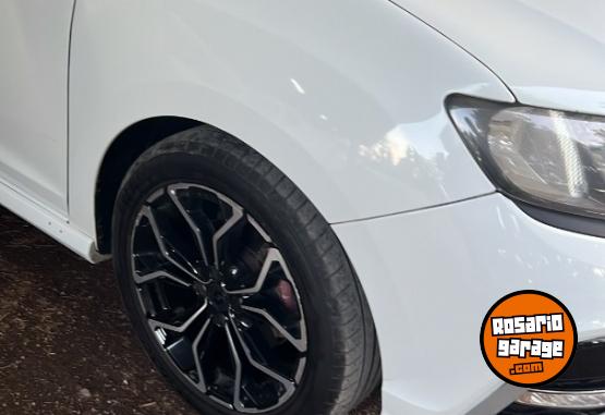 Autos - Renault sandero RS 2018 Nafta 118000Km - En Venta