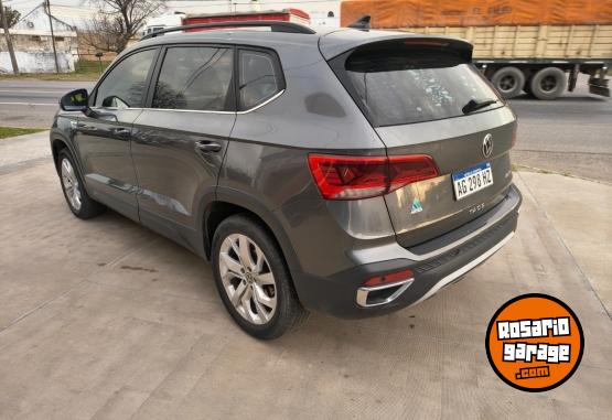Autos - Volkswagen Taos Confortline 2023 Nafta 73000Km - En Venta