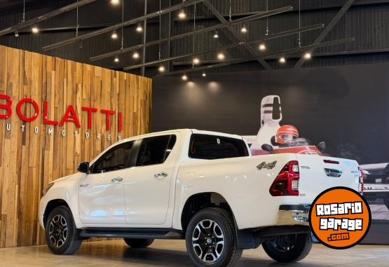 Camionetas - Toyota Hilux 2.8 Dc 4X4 Tdi Srx 2023 Diesel 90000Km - En Venta