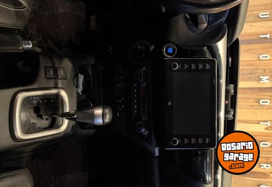 Camionetas - Toyota Hilux 2.8 Dc 4X4 Tdi Srx 2023 Diesel 90000Km - En Venta
