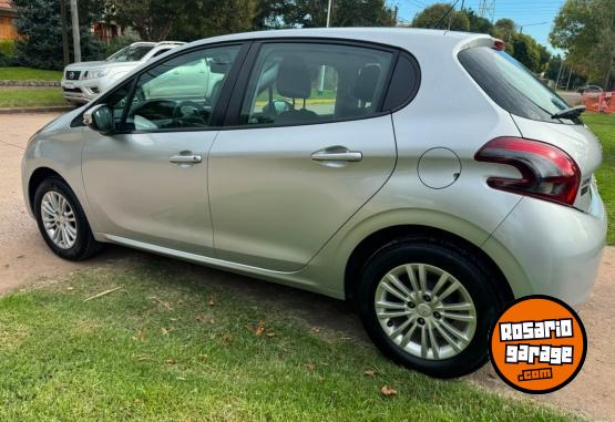 Autos - Peugeot 308 2016 Nafta 135000Km - En Venta