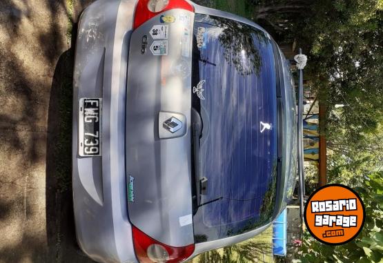 Autos - Renault Clio 2006 Nafta 270000Km - En Venta