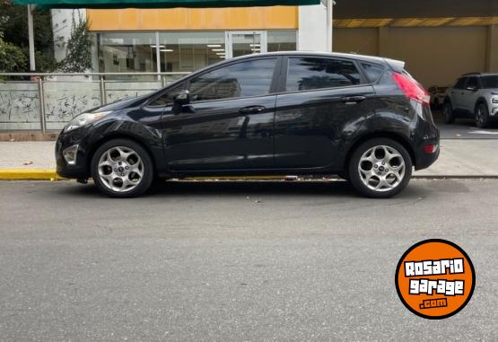 Autos - Ford Fiesta Titanium Kinetic 2012 Nafta 154000Km - En Venta