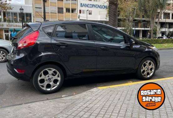 Autos - Ford Fiesta Titanium Kinetic 2012 Nafta 154000Km - En Venta