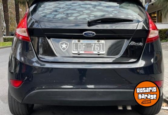 Autos - Ford Fiesta Titanium Kinetic 2012 Nafta 154000Km - En Venta