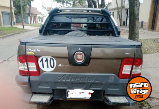Utilitarios - Fiat Strada 2012 GNC 130000Km - En Venta
