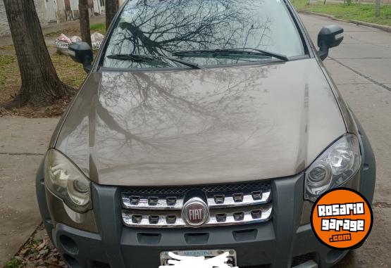 Utilitarios - Fiat Strada 2012 GNC 130000Km - En Venta