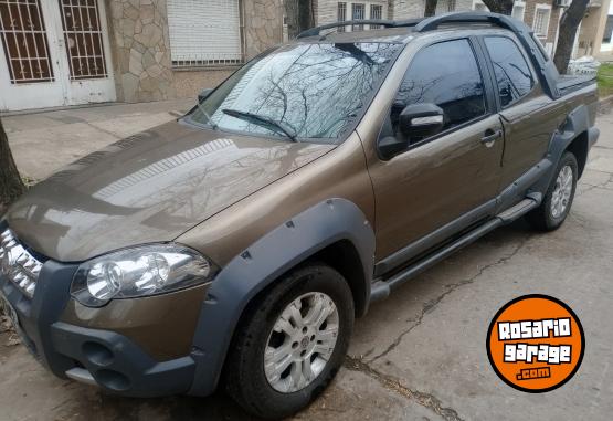 Utilitarios - Fiat Strada 2012 GNC 130000Km - En Venta