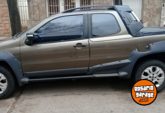 Utilitarios - Fiat Strada 2012 GNC 130000Km - En Venta