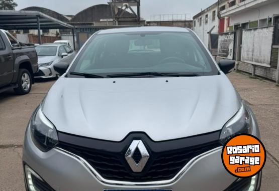 Autos - Renault Captur 1.6 Life 2019 Nafta 74000Km - En Venta