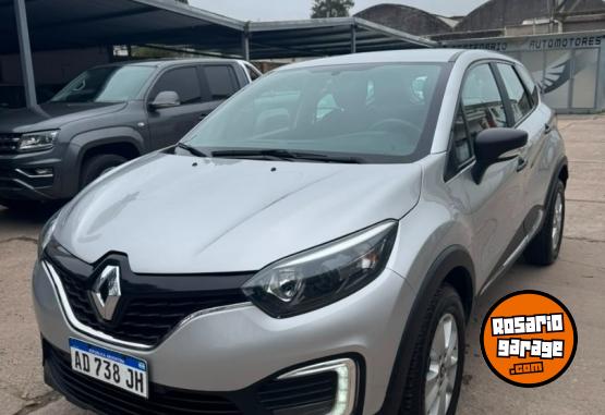Autos - Renault Captur 1.6 Life 2019 Nafta 74000Km - En Venta