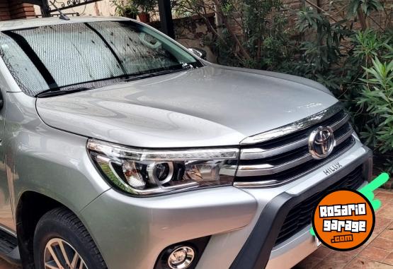 Camionetas - Toyota Hilux SRX automática 2018 Diesel 90000Km - En Venta