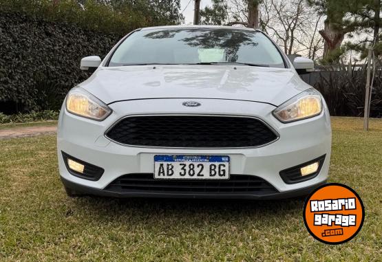 Autos - Ford Focus S 1.6 2017 Nafta 106000Km - En Venta