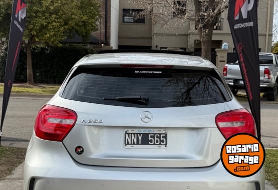 Autos - Mercedes Benz A250 sport 2014 Nafta 135000Km - En Venta