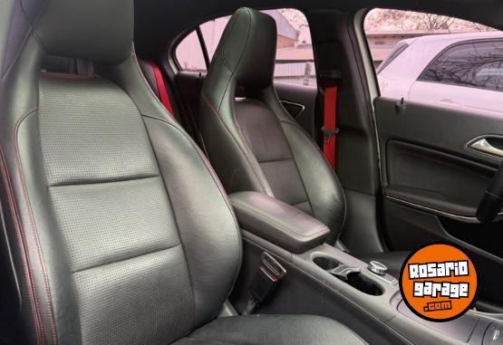 Autos - Mercedes Benz A250 sport 2014 Nafta 135000Km - En Venta