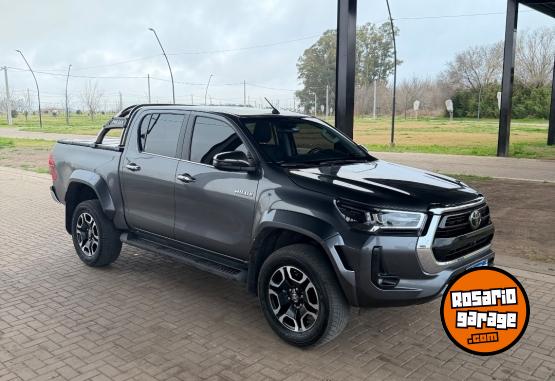 Camionetas - Toyota Hilux 2025 Diesel 40000Km - En Venta