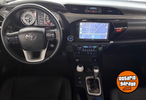 Camionetas - Toyota Hilux 2025 Diesel 40000Km - En Venta