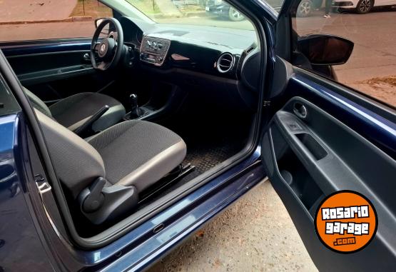 Autos - Volkswagen Up 1.0 High 2015 Nafta 110000Km - En Venta