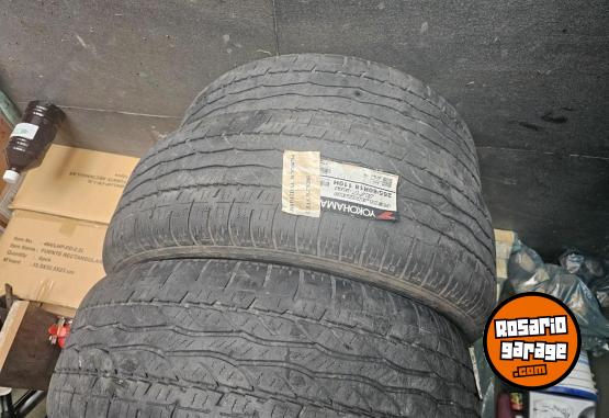 Accesorios para Autos - Cubiertas 255/60 r18 usadas buen estado Amarok - En Venta